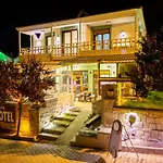 Cesmekes Otel