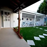 Masli̇Na Otel