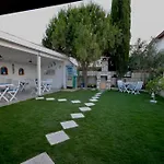 Masli̇Na Otel