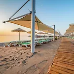 Amara Club Marine Nature
