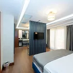 Freya Hotel