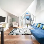 Dedeminn Garden House