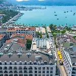 Fethiye Sehir Merkezinde Lueks Daire - Ocekhomes Adin