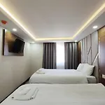 The Golden Pera\'S Hotel & Spa