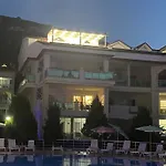 Akbuek Palace Residence