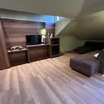 Real King Suite Hotel