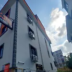Miamia Fatih Apart