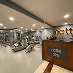 Notte Hotel