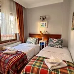 Cunda Nesos Pansiyon