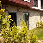 Royal Villa