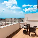 Kupeli Hotel