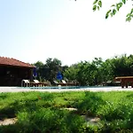 Doga Apartments