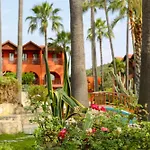 Club Tropical Beach Hotel