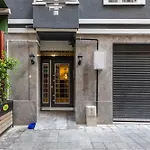 Sedef Apartments Pera