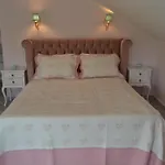 Beyaz Ev Agva - Adult Only +15