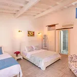 Alacati Eski Ev Hotel
