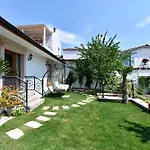Cunda Oemer Aga Konagi