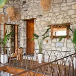 Mahzen Alacati (Adults Only)