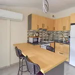 Royalis Boutique Suites