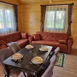 Ugur Pansiyon Bungalows