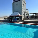 Silver Tower Residence