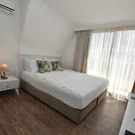 Aurasia Beach Hotel