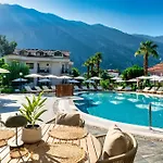 Ata Lagoon Beach Hotel
