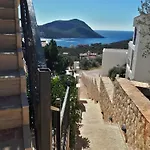 Carla Apart Kalkan