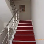 Cicek Hotel & Apartments