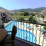 Ozalp Apart A4 - Ortak Havuzlu