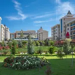 Grand Ozgul Thermal Holiday Village