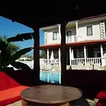 Villa Adil