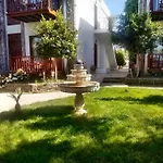 Golkoy Suites