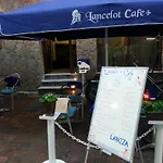 Lancelot Hotel