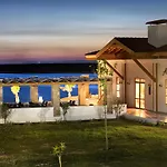 Aquasis De Luxe Resort & Spa