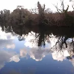 Vira Creek House