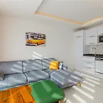 Elite Life 4 Residence