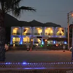 Kaya Hotel