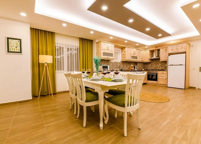 Kybele Suites