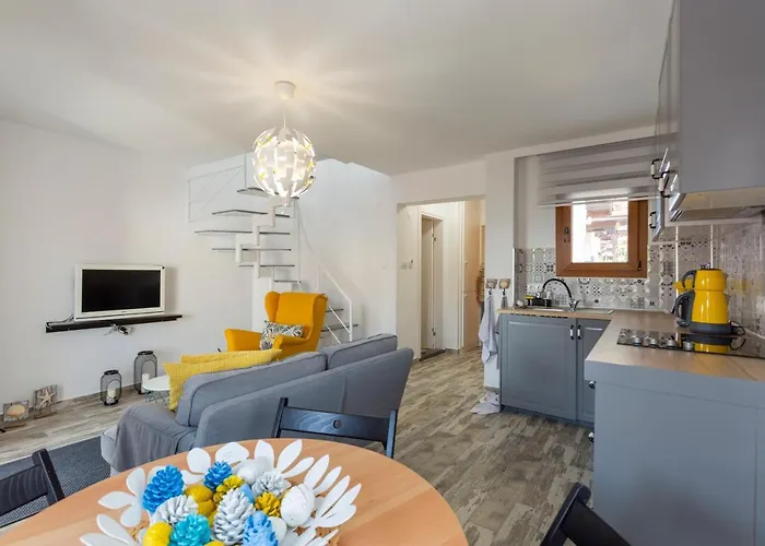 Alp Suites Limon