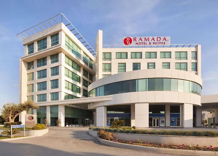 Ramada Hotel & Suites By Wyndham Izmir Kemalpasa