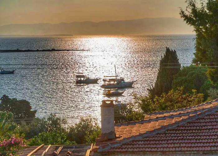 Herakles Hotel