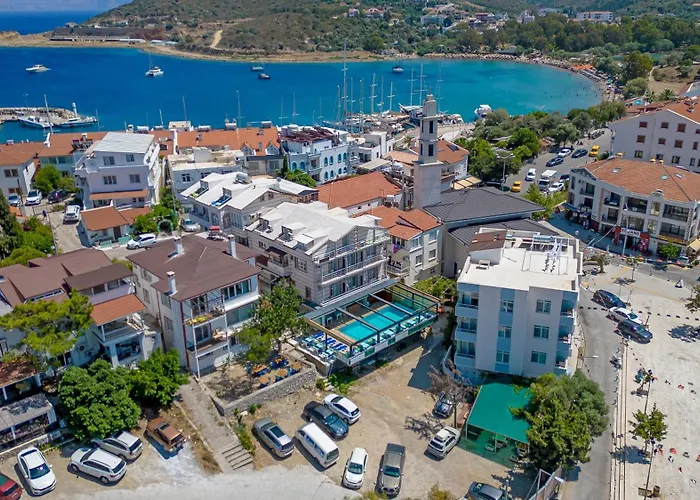 Huzur Royal Hotel