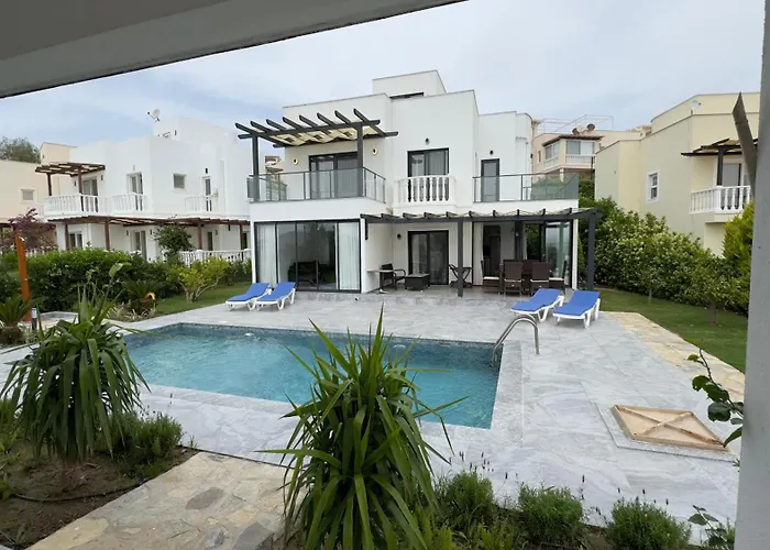Villa Akasya With Private Pool