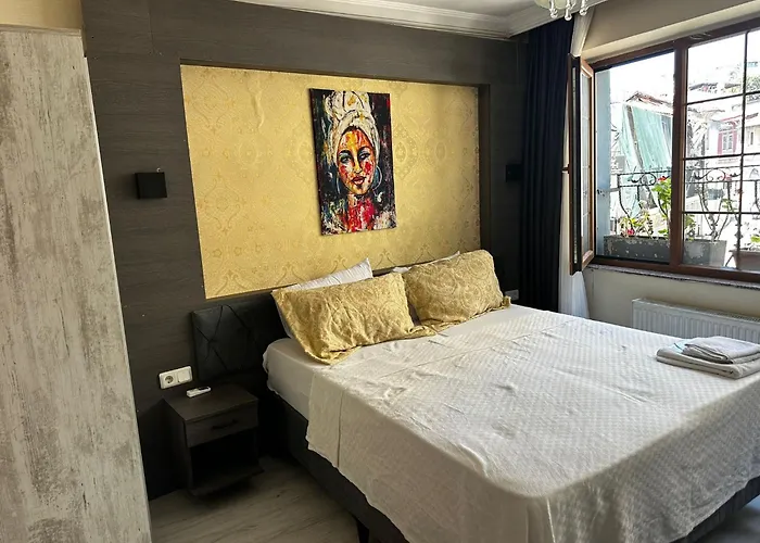 Yakut Old Hotel
