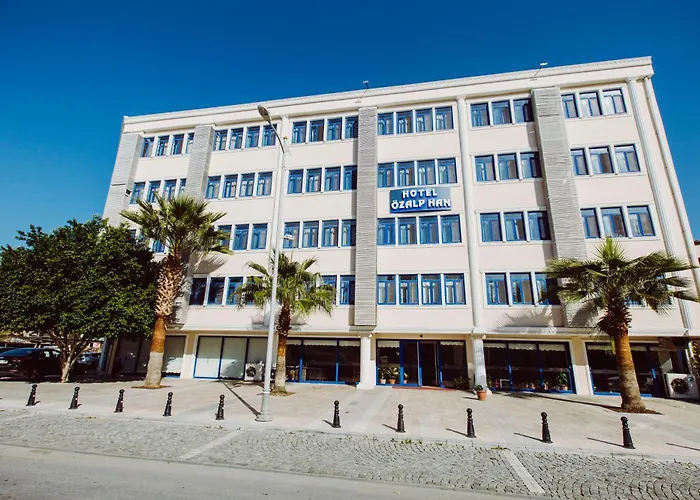 Ozalp Han Hotel