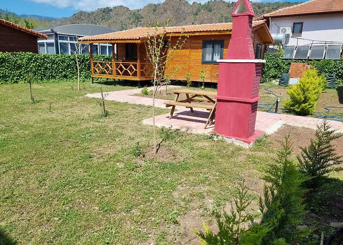 Ugur Pansiyon Bungalows