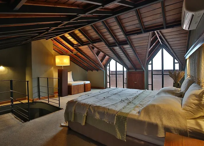 The Green Goose Hotel