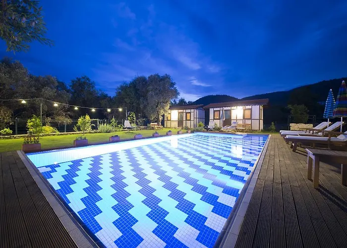 Bal Badem Bungalow