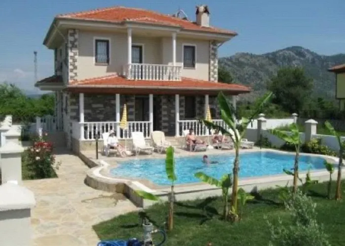 Villa Adil